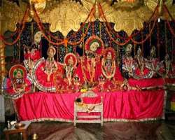 According to the local belief, four parikramas of According to the local belief, four parikramas of this temple is equal to one parikrama of Govardhana Hill. So you can get the same blessings in less